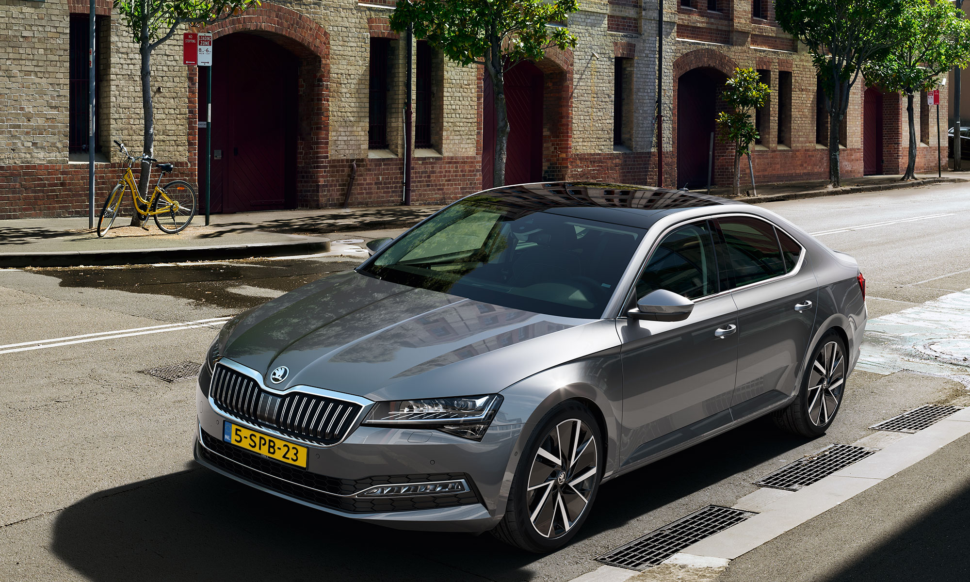 Superb Hatchback